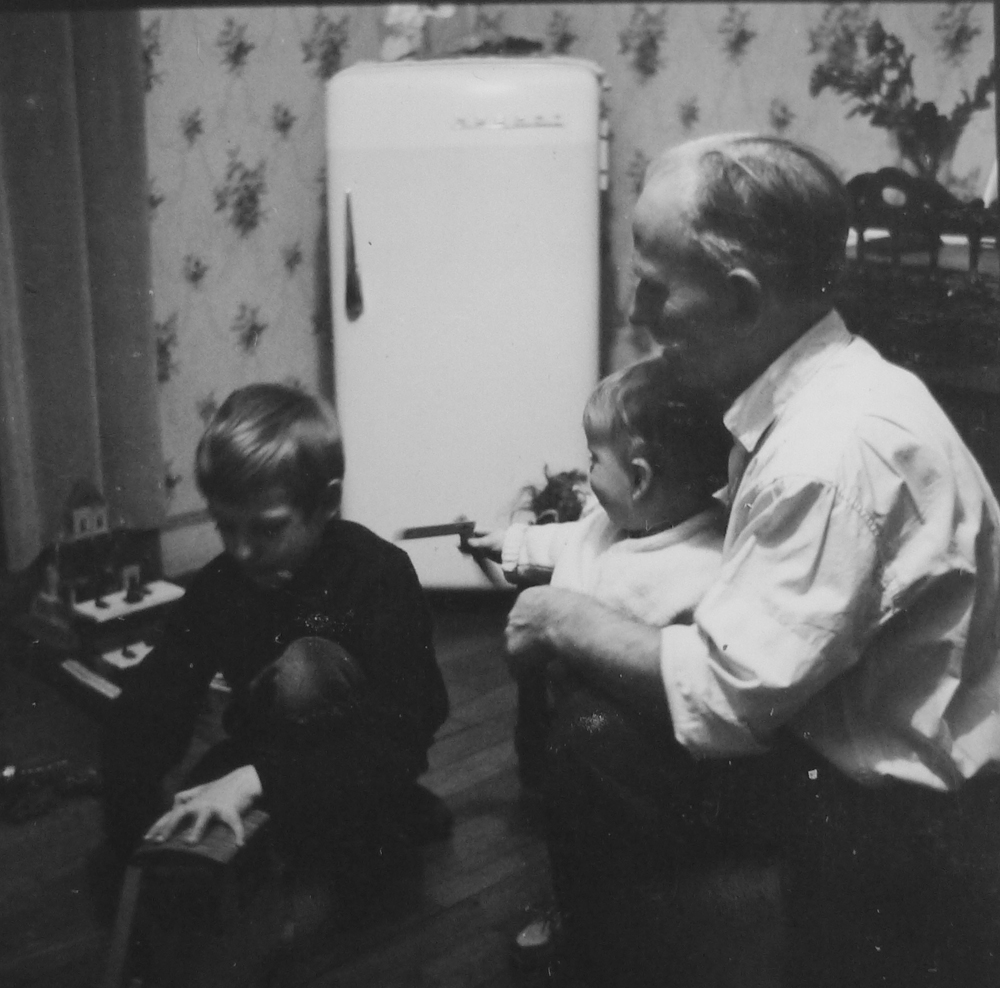 me04