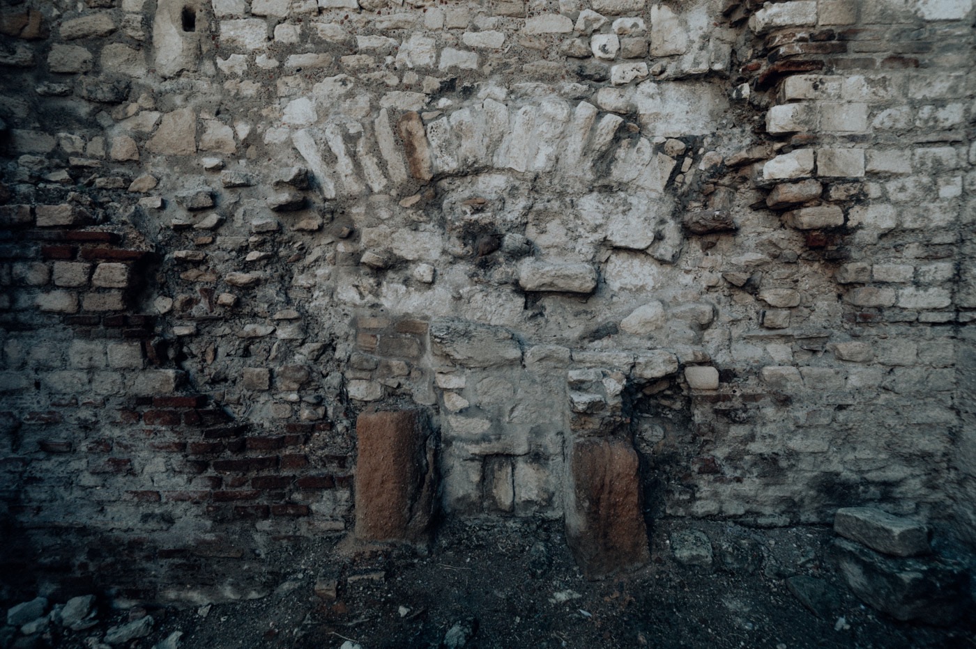 Arles, thermes de Constantin